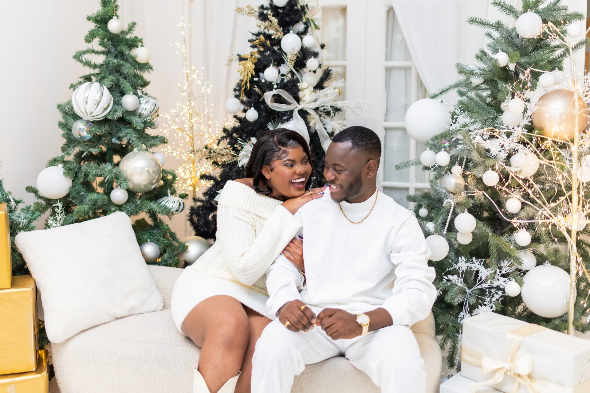 Christmas mini session in Montreal photographed by Keyris Rodriguez