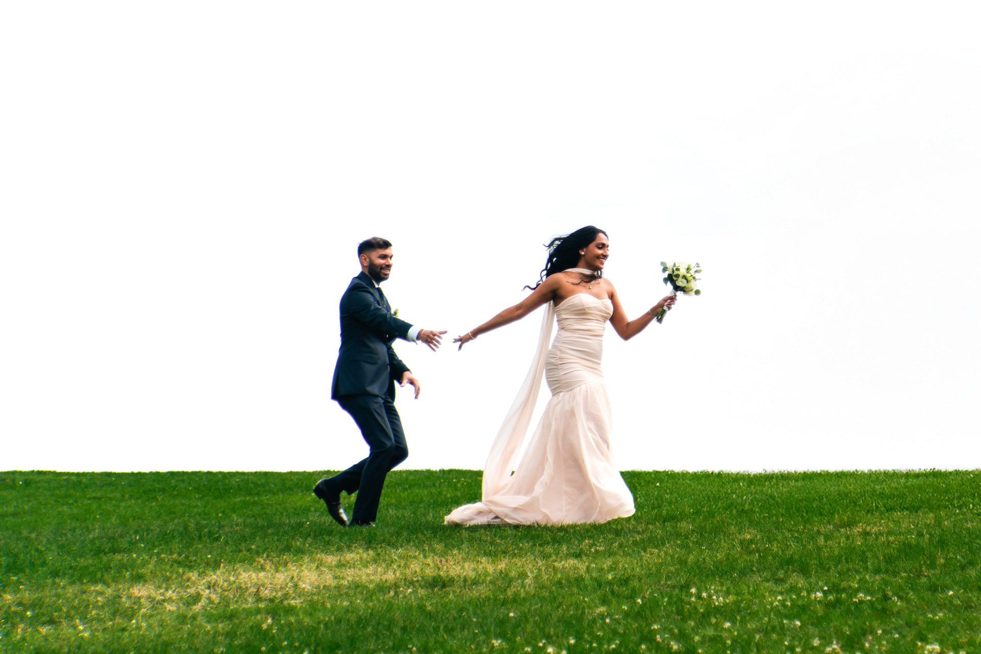 Wedding and engagement photography by Keyris Rodriguez in Montreal