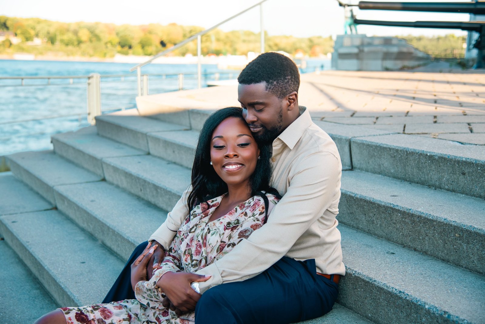 Mely & Enmanuel engagement session in Montreal — photographed by Keyris Rodriguez