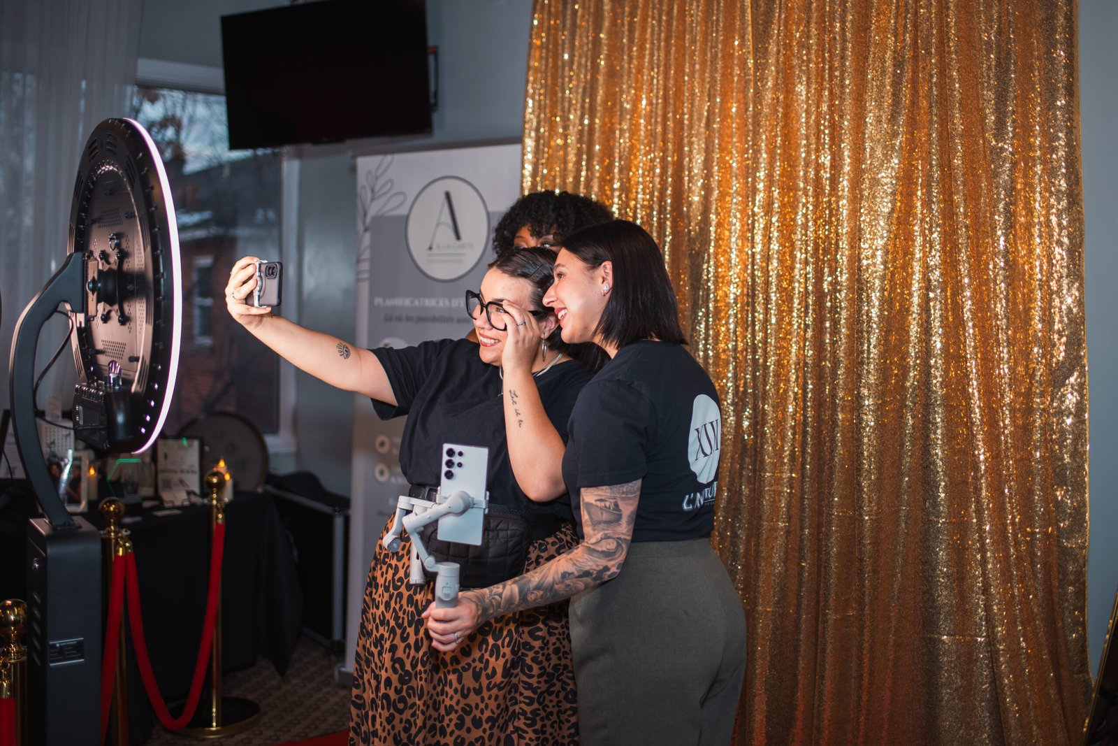 Corporate event photographed in Montreal by Keyris Rodriguez