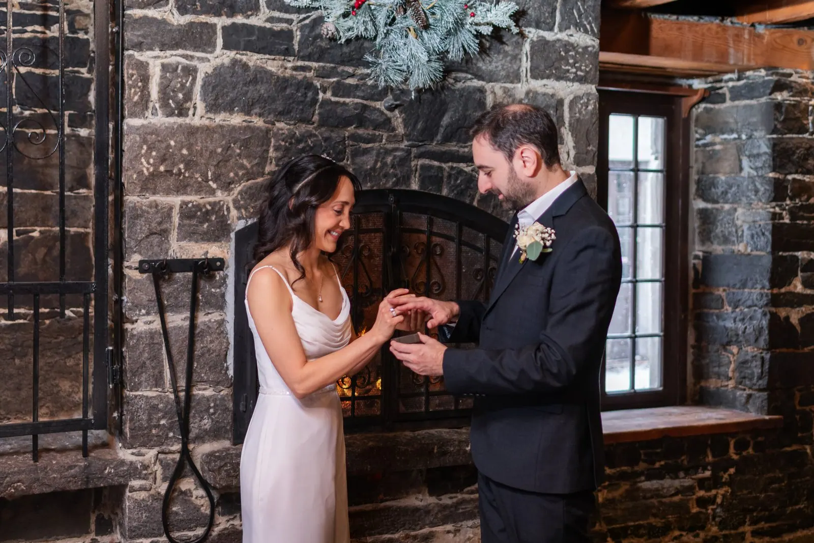 Laura & Peter wedding — photographed by Keyris Rodriguez (11)