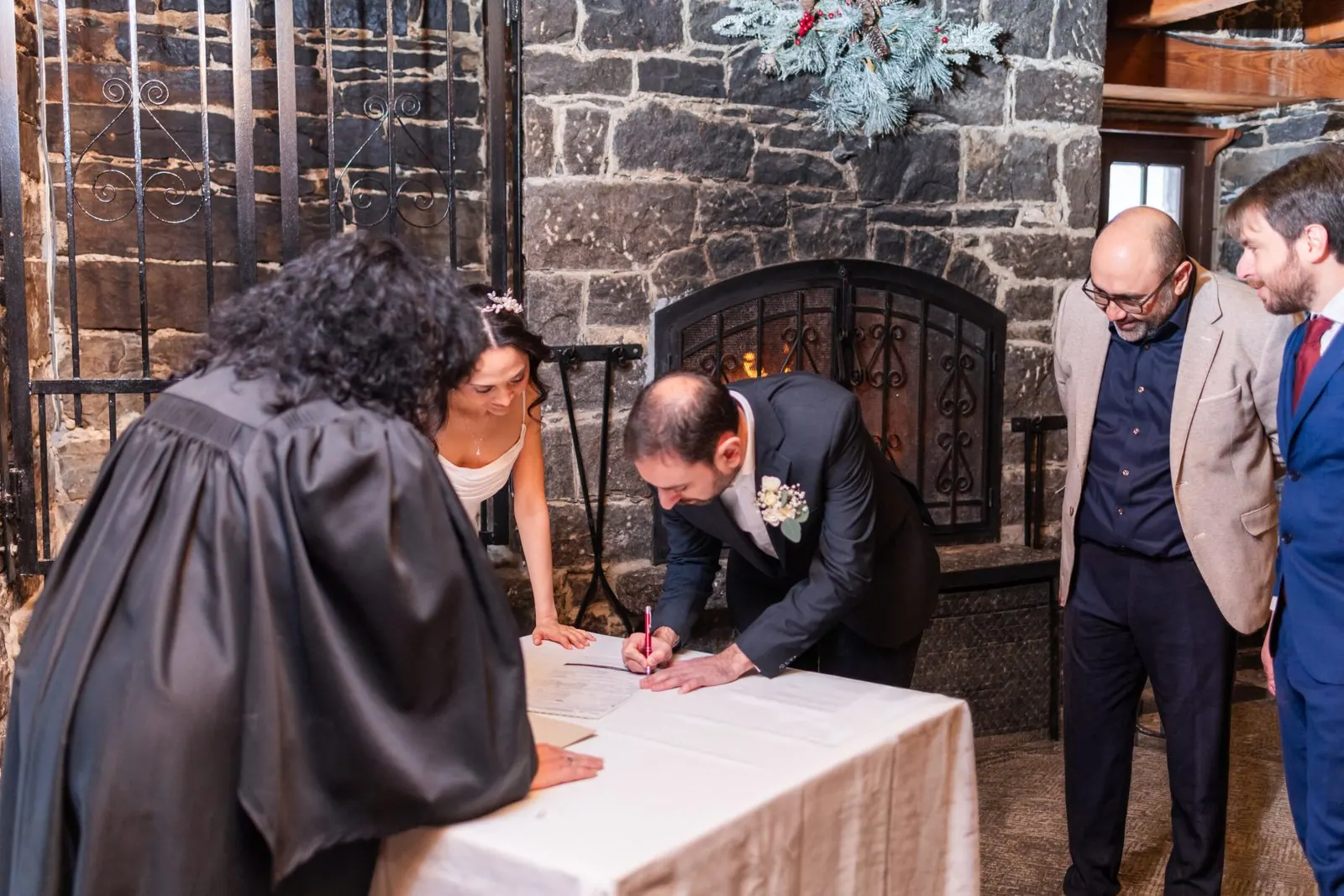 Laura & Peter wedding — photographed by Keyris Rodriguez (14)