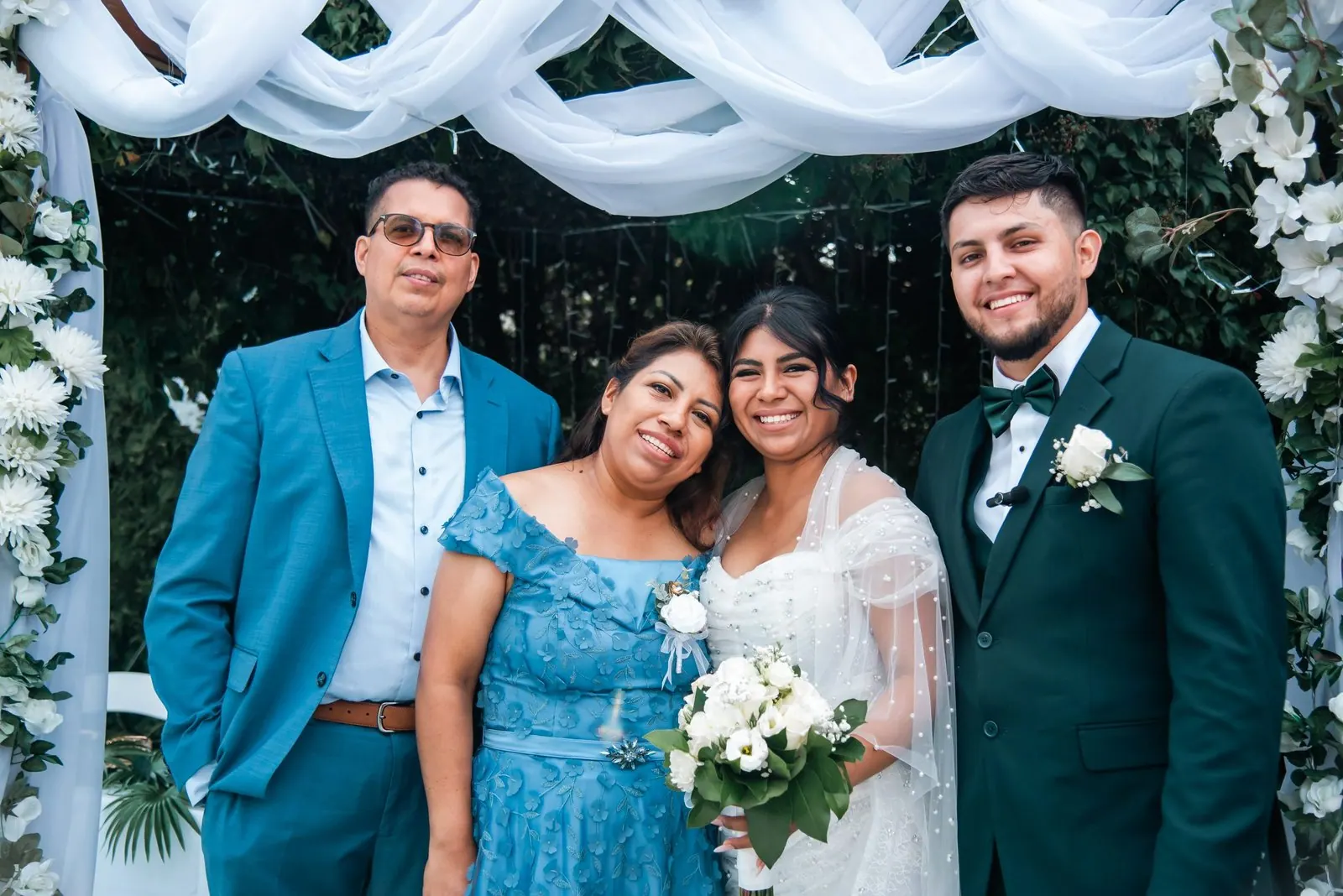Leonardo & Isaura wedding — photographed by Keyris Rodriguez (42)