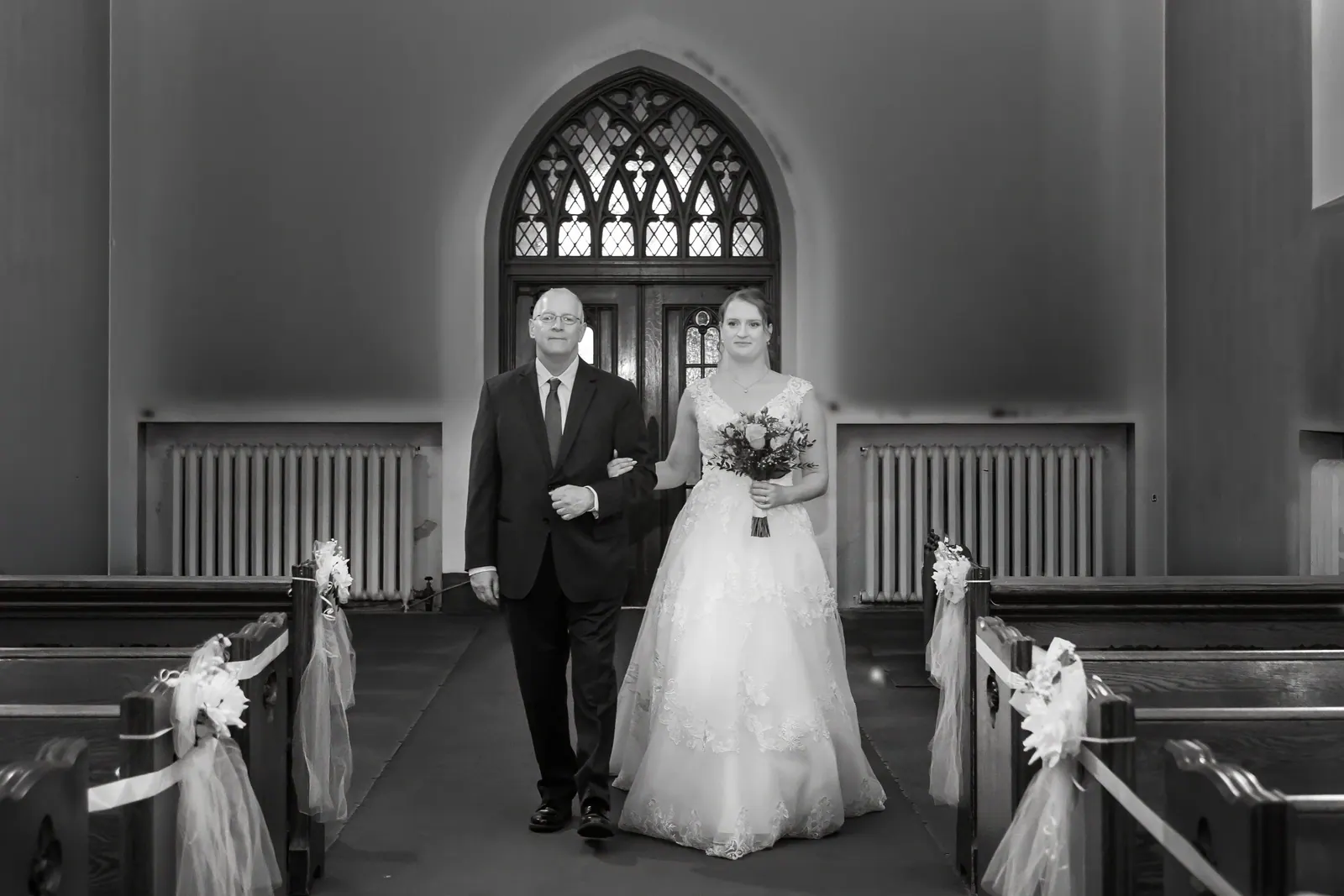 Sarah & Philip wedding — photographed by Keyris Rodriguez (27)