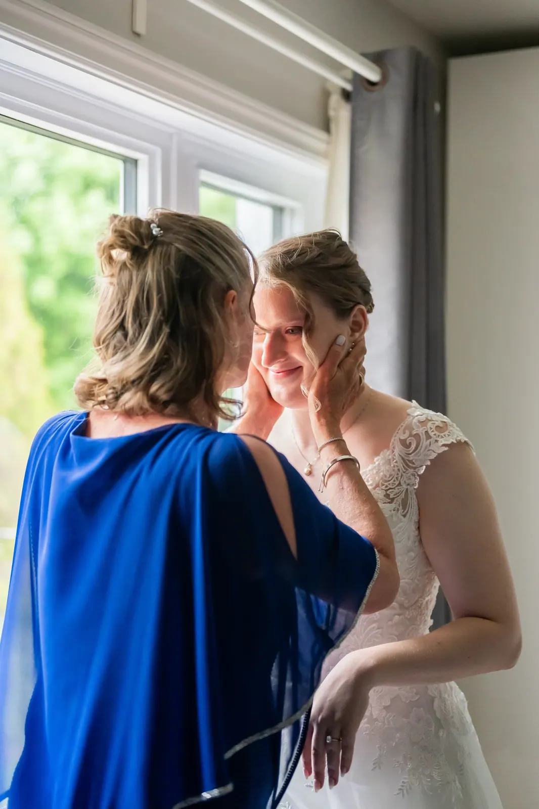 Sarah & Philip wedding — photographed by Keyris Rodriguez (12)