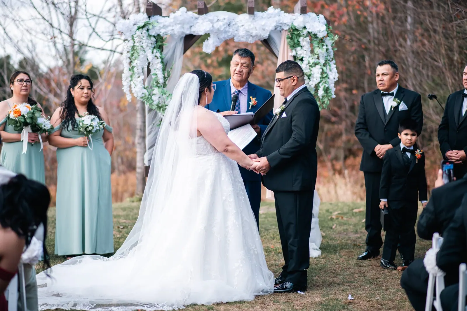 Robin & Lindy wedding — photographed by Keyris Rodriguez (8)