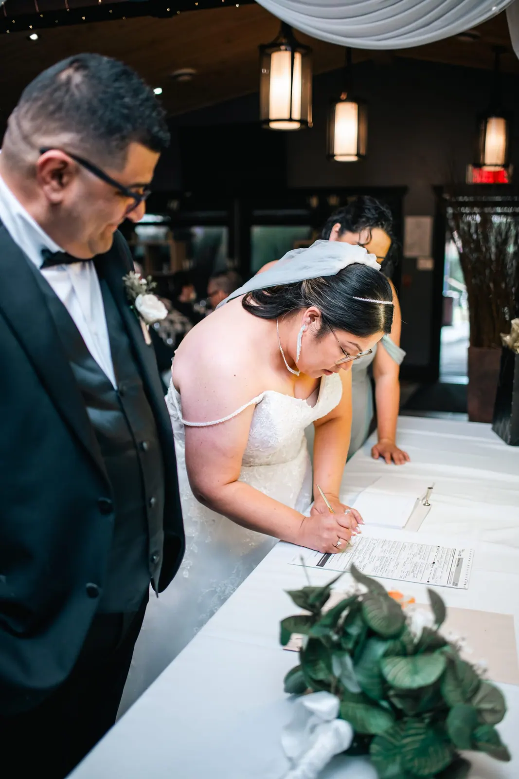 Robin & Lindy wedding — photographed by Keyris Rodriguez (11)