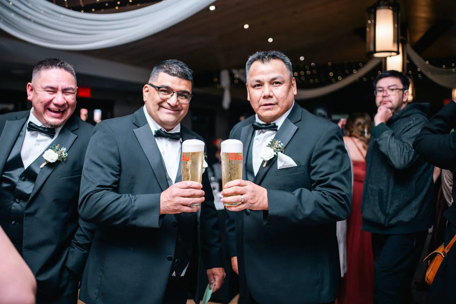 Robin & Lindy wedding — photographed by Keyris Rodriguez (13)