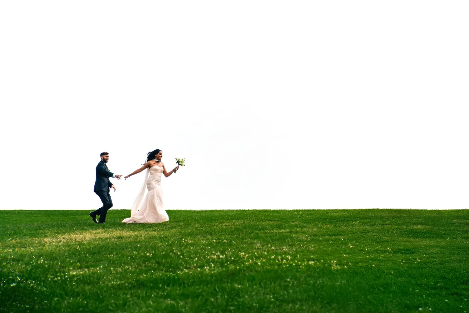 Shekina & Ashlee wedding — photographed by Keyris Rodriguez (10)
