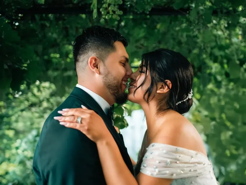 Wedding storytelling photography in Montreal by Keyris Rodriguez